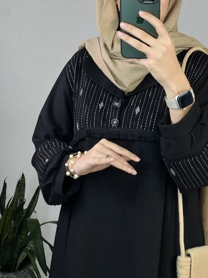 مانتو عبایی مشکی هوما