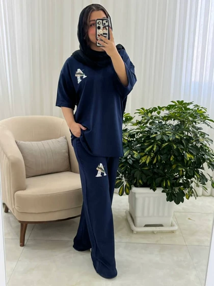 ست زنانه و دخترانه اسپرت بیرونی عیدانه کد 604
