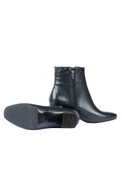 نیم بوت چرم زنانه مدل بتی سیگنچر