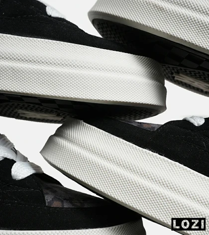 کفش اسنیکرزمشکی سفید Amiri Stars v2 مدل 7076