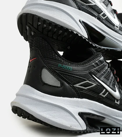 کفش کتانی مردانه و زنانه مشکی نقره ای نایک NIKE P-6000