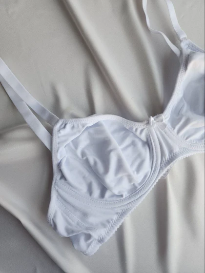 سوتین بدون ابر و فنردار NBB کد: 813