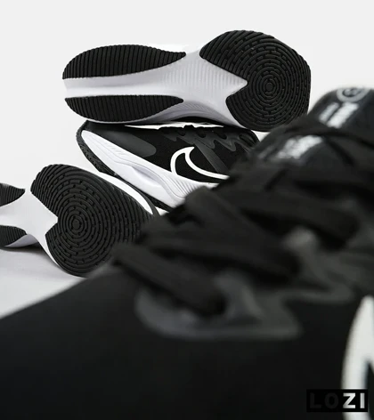 کفش کتانی مردانه و زنانه مشکی سفید NIKE zoom x smile مدل 4602