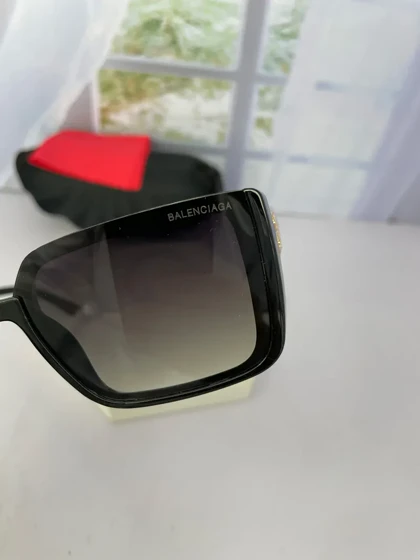 عینک آفتابی عینک بالنسیاگا 9527