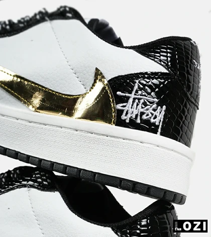 کفش کتانی مردانه و زنانه مشکی سفید طلایی NIKE travis scott مدل 7483