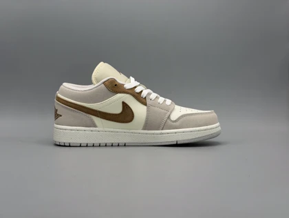 کتانی نایکی جردن1 لو بن لجند لایت/Nike Air Joradan1 low Bone legend light