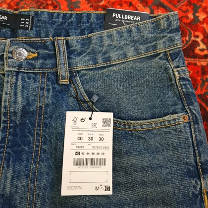شلوار جین بگ استایل مردانه pull & bear کد 329 سایز 43 خارجی