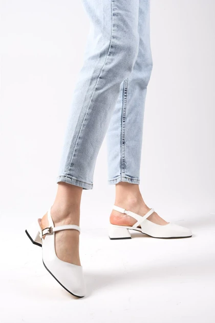 کفش پاشنه‌بلند کلاسیک زنانه میوگوستو mio-gusto