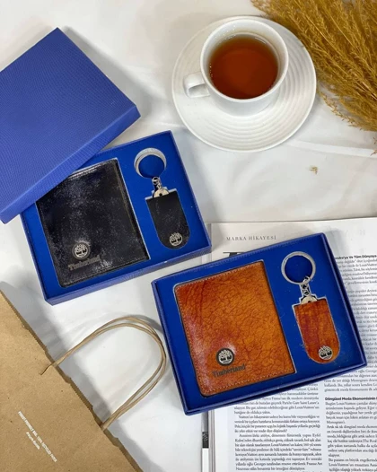 کیف پول نیم کتی دست رنگ گاوی