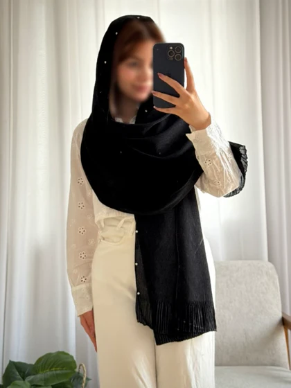 شال مشکی نگینی پلیسه