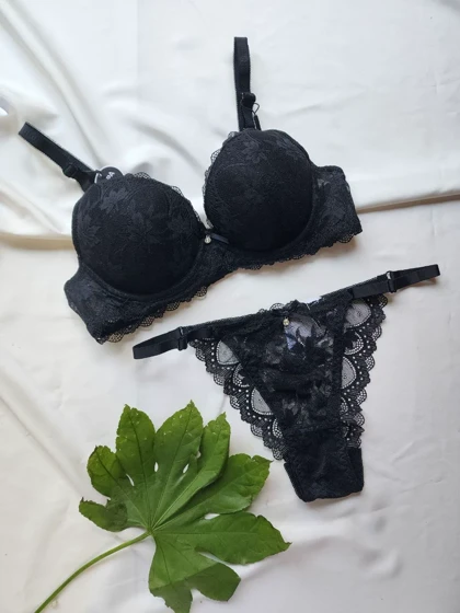 ست شورت و سوتین تمام دانتل RUMU کد: 61966