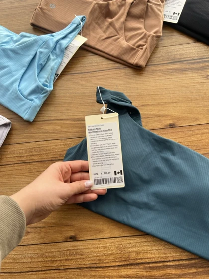 نیم‌تنه لولولومون Lululemon مدل Ribbed Nulu Asymmetrical