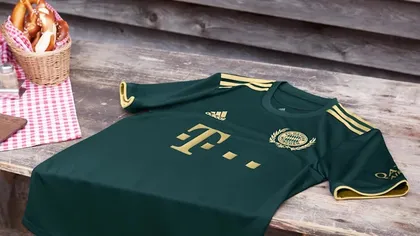 لباس چهارم بایرن مونیخ فصل 2022-2021