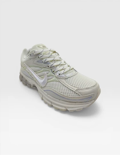 کفش روزانه Unisex نایکی Nike Vomero U