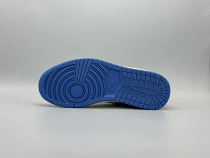 کتانی نایکی جردن1 ترویس فرگمنت سفید آبی های کوالیتی/Nike Air Jordan1 Travis Fragment