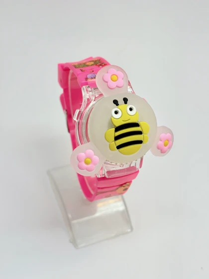 ساعت بچگانه چراغ دار چرخشی