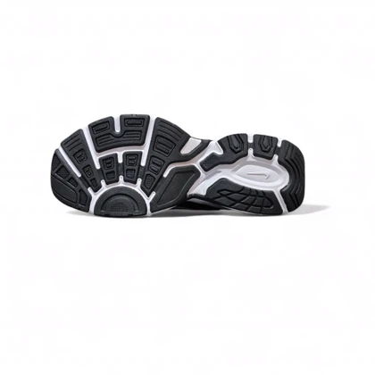 کتانی نایک وی فایو کی مشکی سفید