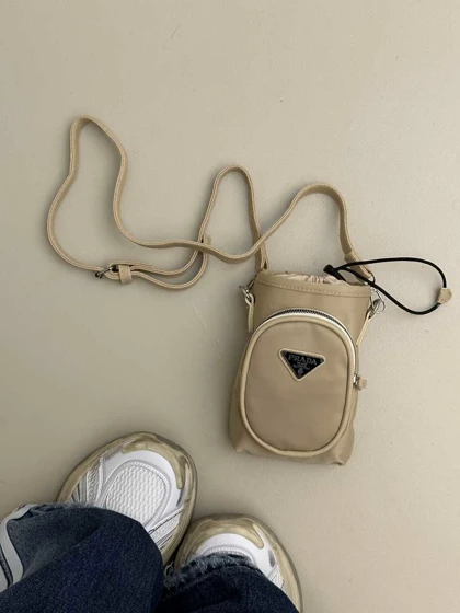 کیف موبایلی PRADA