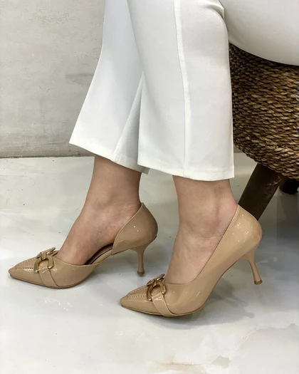 کفش پاشنه سوزنی