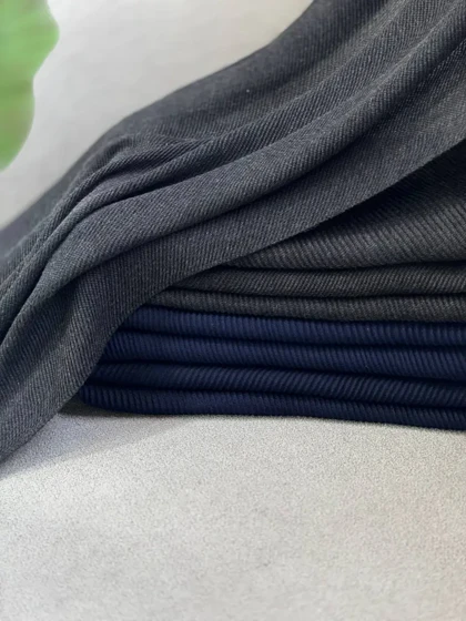 شال پاییزه پلیسه هیما