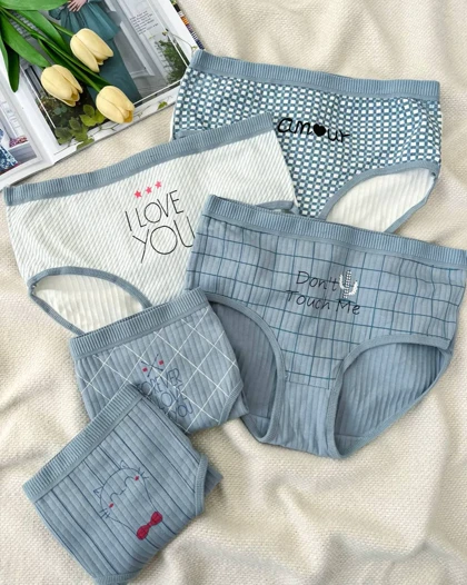 شورت کبریتی مدل لاو کد 5077