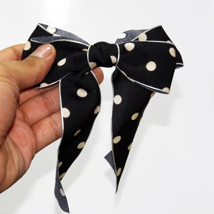 گیره مو زنانه مدل G_Lnd_3133