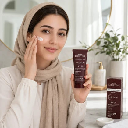 کرم ضد آفتاب بی رنگ آردن اکسپرتیج مدل Vita-Sun با SPF35 حجم 45ml