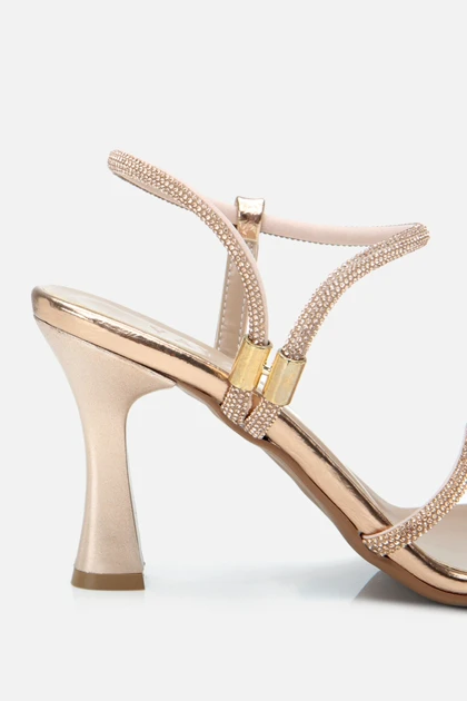 صندل زنانه yaya-by-hotic yaya-by-hotic