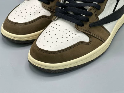 کتانی نایکی جردن1 اوجی موکا رپلیکا/Nike Air Jordab1 Travis