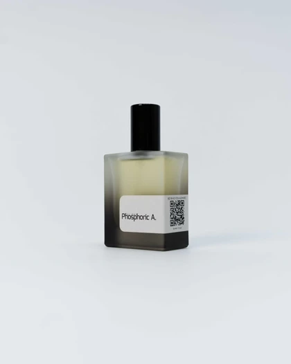 عطر مردانه مدل PHOSPHORIC A برند کلار کالکشن kelar collection