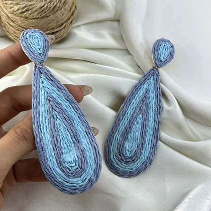 گوشواره زنانه مدل آمیتیس بافت حصیری