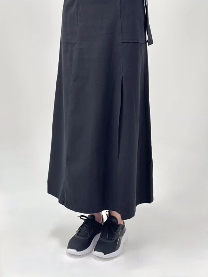 دامن کتان چاک‌دار