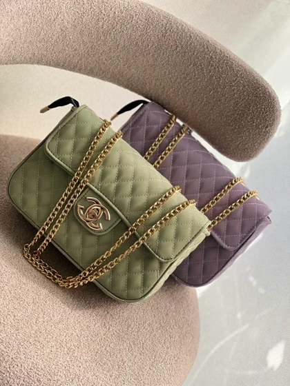 کیف شنل داتا