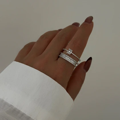 انگشتر زنانه نگینی کد 893