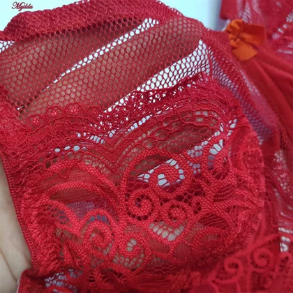 ست شورت و سوتین زنانه مدل فنردار رنگ قرمز کارنا رز کد 5431