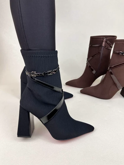 نیم بوت پاشنه‌دار زنانه کبریتی بغل رکابدار زارا ZARA کد : 1699 دختر طهرونی