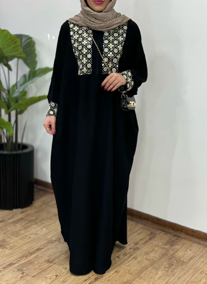 عبای بلند سوزندوزی نفیس