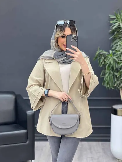مانتو لینن پشت دو پاگن
