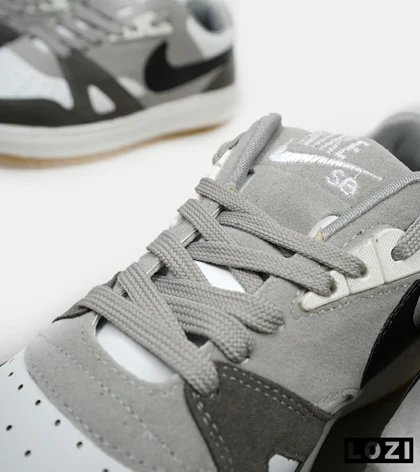 کفش کتانی مردانه طوسی سفید مشکی نایک NIKE SB
