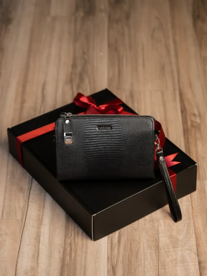 کیف دستی چرم طبیعی مشکی کارلوتی کد b156