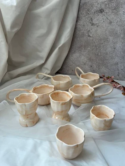 فنجون و شات گلبرگ گلبهی