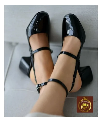 کفش صندل ورنی زنانه مجلسی پاشنه‌دار ریرا