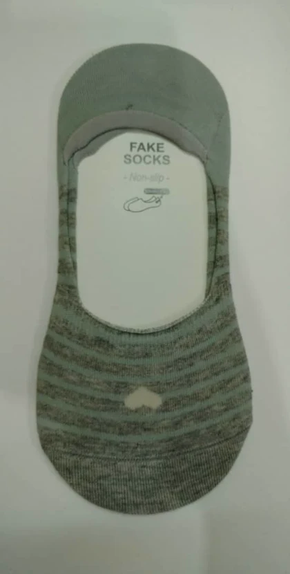 جوراب کالجی راه راه قلب دار