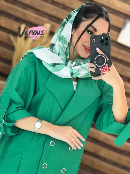 مانتو چهاردکمه آستین سگک