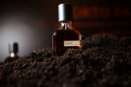 عطر اورتو پاریسی ترونی _ Orto Parisi Terroni