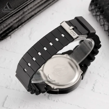 ساعت مردانه کیو اند کیو Q&Q V30A-004VY