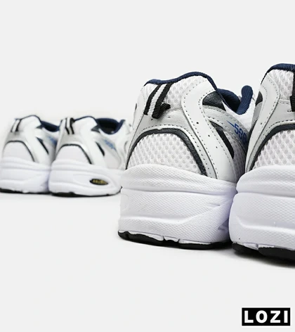 کفش کتانی مردانه و زنانه سفید نقره ای آبی NEW BALANCE 530