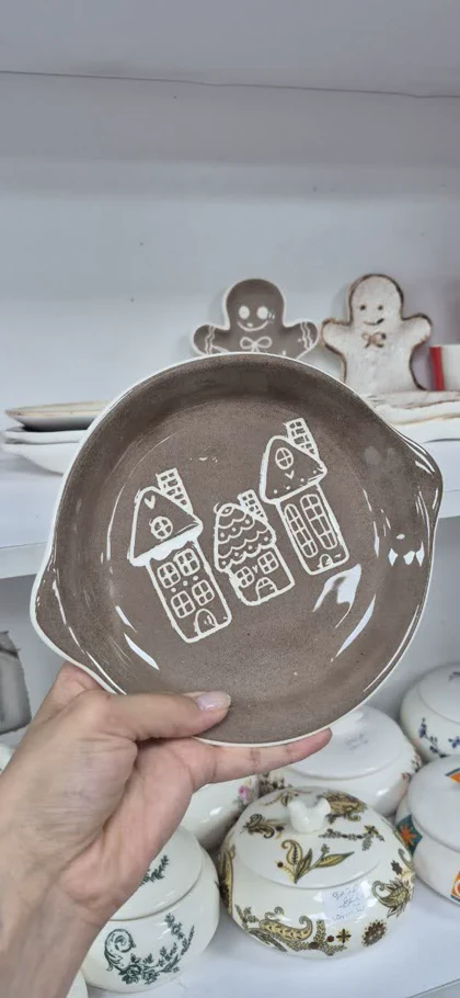 ظرف سرو سرامیک طرح کلبه