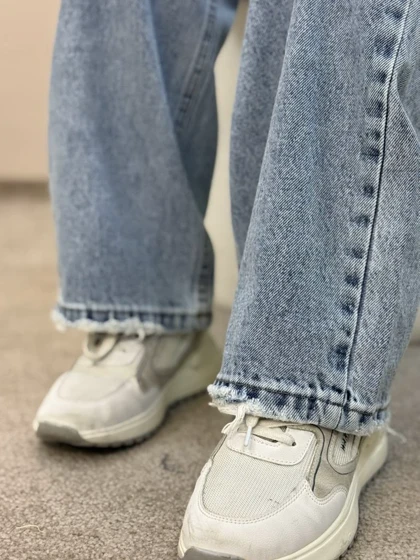 شلوار نیم بگ جین آبی روشن آمسو