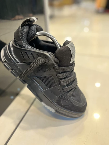 کفش کتانی نیم ساق مردانه Axel Arigato